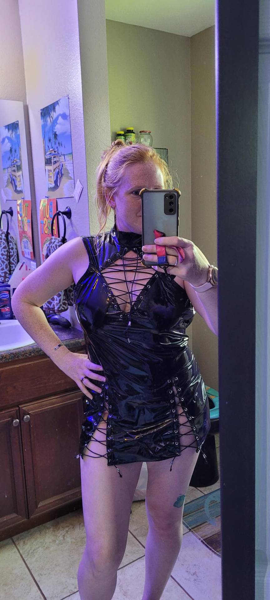 Hotwife in SW Missouri. Anyone want to play? | Scrolller